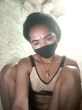 Snapshot of Sunali_Bendre chatting on March 2026 02:30:01 PM Sunali Bendre online show from March 2026 02:30:01 PM