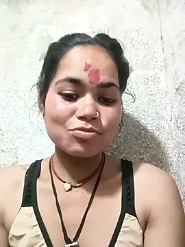 Sunali Bendre online show from March 2026 02:23:01 PM