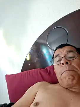 Snapshot of eros3442 chatting on February 2026 05:05:02 PM eros3442 online show from February 2026 05:05:02 PM