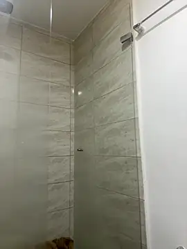 Snapshot of vicky_ney chatting on January 2025 10:05:01 PM vicky ney online show from January 2025 10:05:01 PM