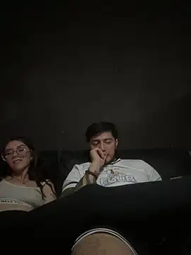 Snapshot of Winniedepootha chatting on March 2026 05:03:01 AM Winniedepootha online show from March 2026 05:03:01 AM