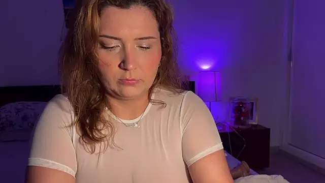 Snapshot of MonyFetish chatting on February 2026 12:02:01 PM MonyFetish online show from February 2026 12:02:01 PM