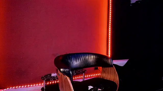 PervertedMissCloe online show from March 2026 02:37:01 AM