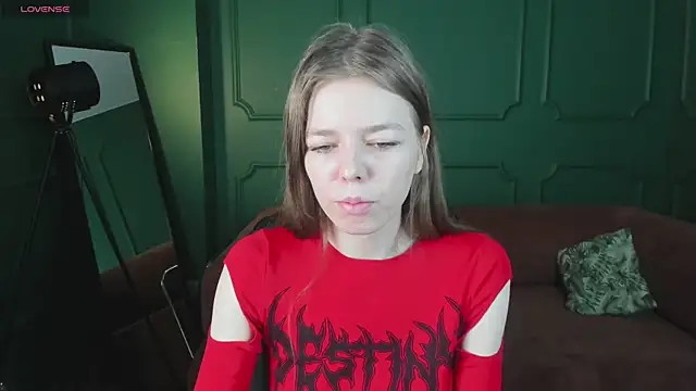 Snapshot of _Tina_Tayllor_ chatting on February 2026 02:37:02 PM Tina Tayllor online show from February 2026 02:37:02 PM