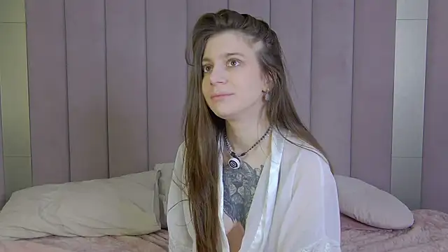 EileenElfie online show from March 2026 03:47:01 AM