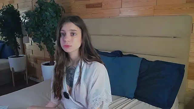 EileenElfie online show from April 2026 03:29:01 AM