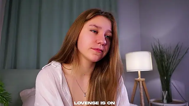 Snapshot of ShantellAngulo chatting on February 2026 01:09:02 AM ShantellAngulo online show from February 2026 01:09:02 AM