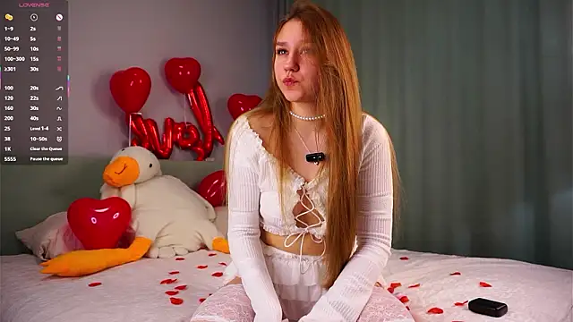 Snapshot of ShantellAngulo chatting on February 2026 01:45:01 AM ShantellAngulo online show from February 2026 01:45:01 AM