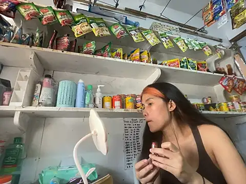 Snapshot of Sweetiebabe25 chatting on February 2026 04:19:01 AM Sweetiebabe25 online show from February 2026 04:19:01 AM