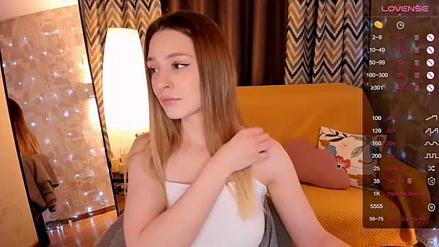 Snapshot of cherrykississ chatting on February 2026 08:37:01 AM cherrykississ online show from February 2026 08:37:01 AM