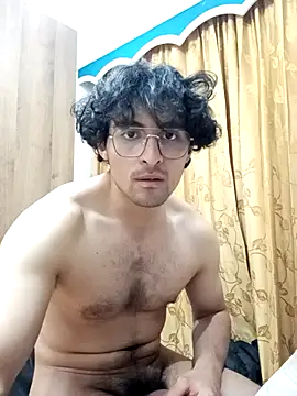 Apolo Men online show from February 2026 04:28:02 AM