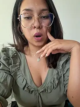 ISABELLA-24  online show from February 2026 04:39:02 PM