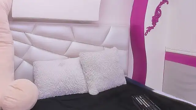 Keiry Paloma online show from March 2026 07:06:02 PM