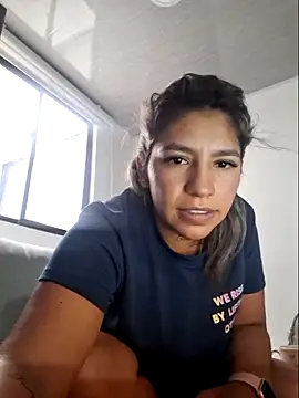 Ambar Cortes online show from February 2026 09:21:01 PM