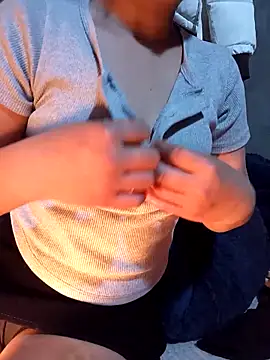 Snapshot of Slutty_18 chatting on February 2026 02:48:01 AM Slutty 18 online show from February 2026 02:48:01 AM