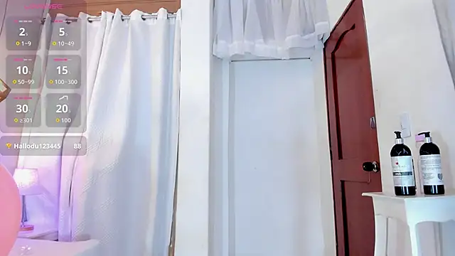 Snapshot of karlaa_megan chatting on March 2026 08:15:02 PM karlaa megan online show from March 2026 08:15:02 PM