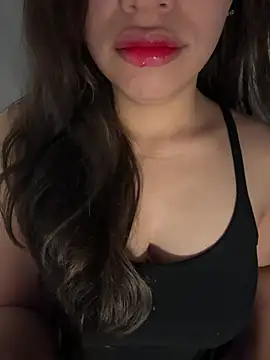 QuynhAnh 2k1 online show from February 2026 10:06:02 PM