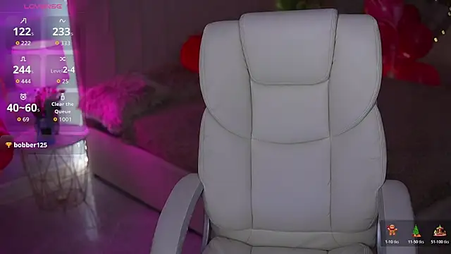 Snapshot of OliviaMoore_ chatting on February 2026 02:03:02 PM OliviaMoore online show from February 2026 02:03:02 PM