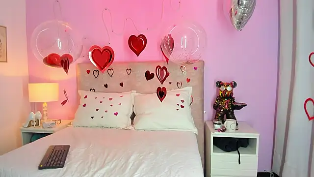 Snapshot of CarolinaValdez2026 chatting on February 2026 11:50:01 AM CarolinaValdez2026 online show from February 2026 11:50:01 AM