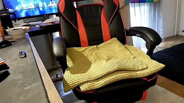 LovelyMeli online show from April 2026 06:18:02 AM