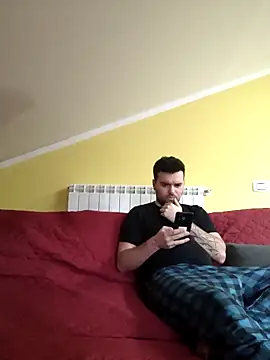 Snapshot of PolomaAndBobo chatting on February 2026 03:04:01 PM PolomaAndBobo online show from February 2026 03:04:01 PM