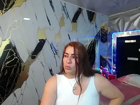 Snapshot of Alison-mar chatting on February 2026 08:03:02 PM Alison-mar online show from February 2026 08:03:02 PM