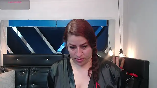 Alison-mar online show from July 2026 07:30:02 PM