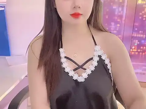 Snapshot of XiaBunny chatting on March 2026 05:28:01 PM XiaBunny online show from March 2026 05:28:01 PM