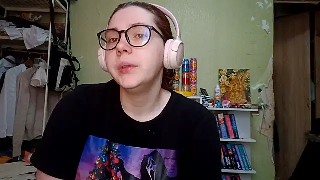 VannessaDillenbeck online show from March 2026 06:41:02 AM