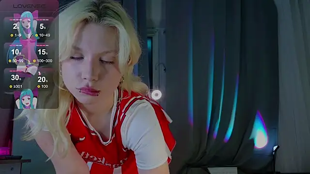 BladeSonya online show from April 2026 06:49:02 PM