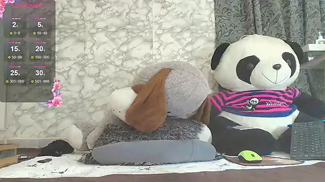 Snapshot of Miss-Amanda chatting on June 2026 02:24:02 AM Miss-Amanda online show from June 2026 02:24:02 AM