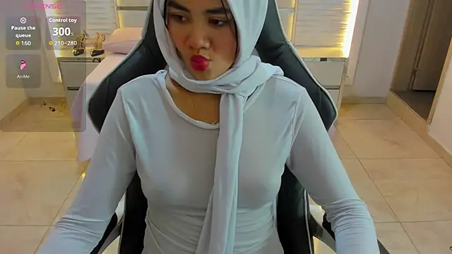 Snapshot of Yaiza_farak chatting on February 2026 02:17:02 AM Yaiza farak online show from February 2026 02:17:02 AM
