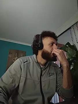 kauzZhomi online show from February 2026 11:38:02 AM