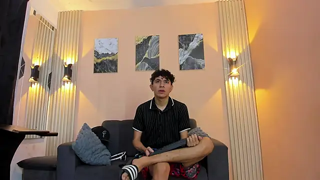 DesiresOfOlympus  online show from April 2026 07:40:02 PM