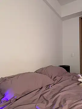 Chel   online show from March 2026 07:15:02 PM