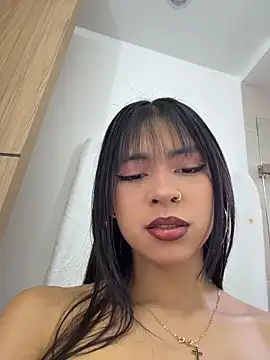 Chel   online show from April 2026 05:18:01 PM