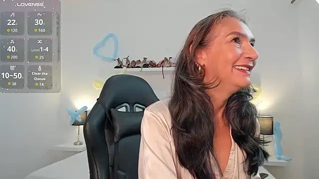 Emma Mendozaa online show from March 2026 11:36:01 AM