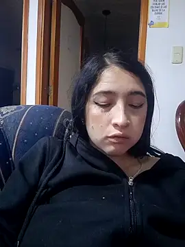 Snapshot of Maitebigboobs chatting on March 2026 11:10:01 PM Maitebigboobs online show from March 2026 11:10:01 PM