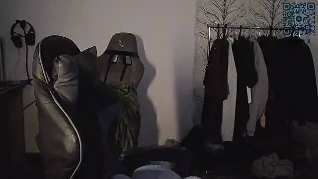 Holy Kveta online show from April 2026 02:42:01 AM