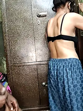 Pritu675 online show from May 2026 07:47:01 AM