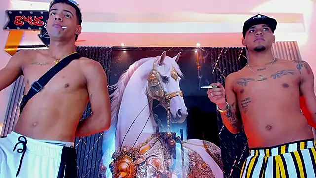 the knights of the night online show from April 2026 06:33:02 AM