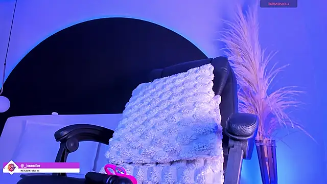 lunamiller 01 online show from April 2026 05:36:02 AM