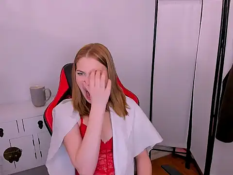 Snapshot of KattyXLovely chatting on February 2026 03:21:02 PM KattyXLovely online show from February 2026 03:21:02 PM