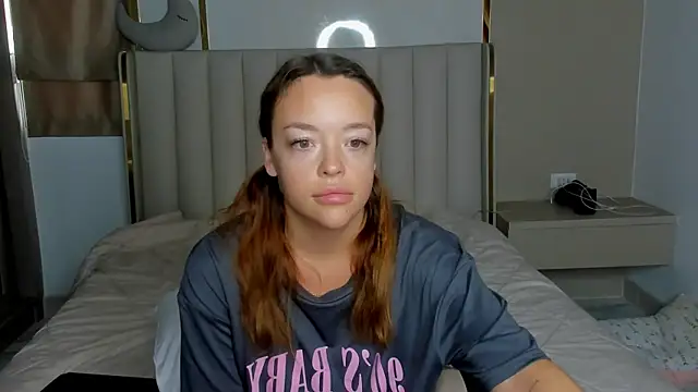 stellaa quenn online show from April 2026 12:10:01 AM