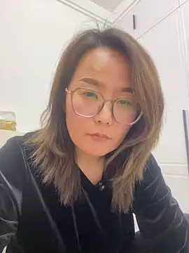 Snapshot of Youyou_12 chatting on February 2026 10:37:02 AM Youyou 12 online show from February 2026 10:37:02 AM