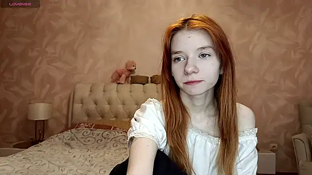 Snapshot of TarynPalek chatting on February 2026 06:23:01 AM TarynPalek online show from February 2026 06:23:01 AM