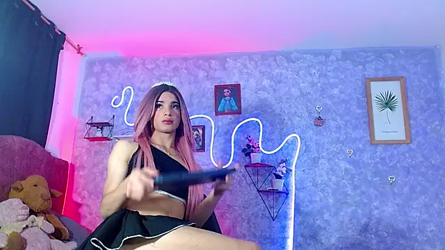 Snapshot of Everlin__Hot_ chatting on February 2026 11:35:02 AM Everlin Hot online show from February 2026 11:35:02 AM