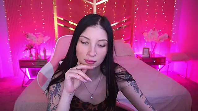 LunaaMay online show from March 2026 07:25:01 AM