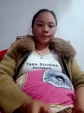 Snapshot of neyney110 chatting on February 2026 10:51:02 AM neyney110 online show from February 2026 10:51:02 AM