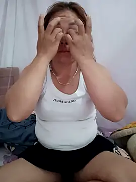 neyney110 online show from April 2026 08:50:01 PM